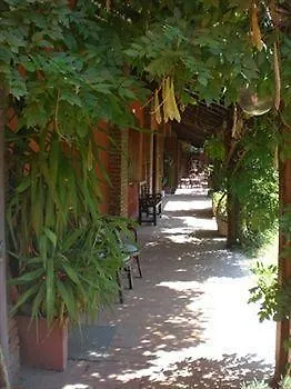 Casale Belladonna מלון 3*